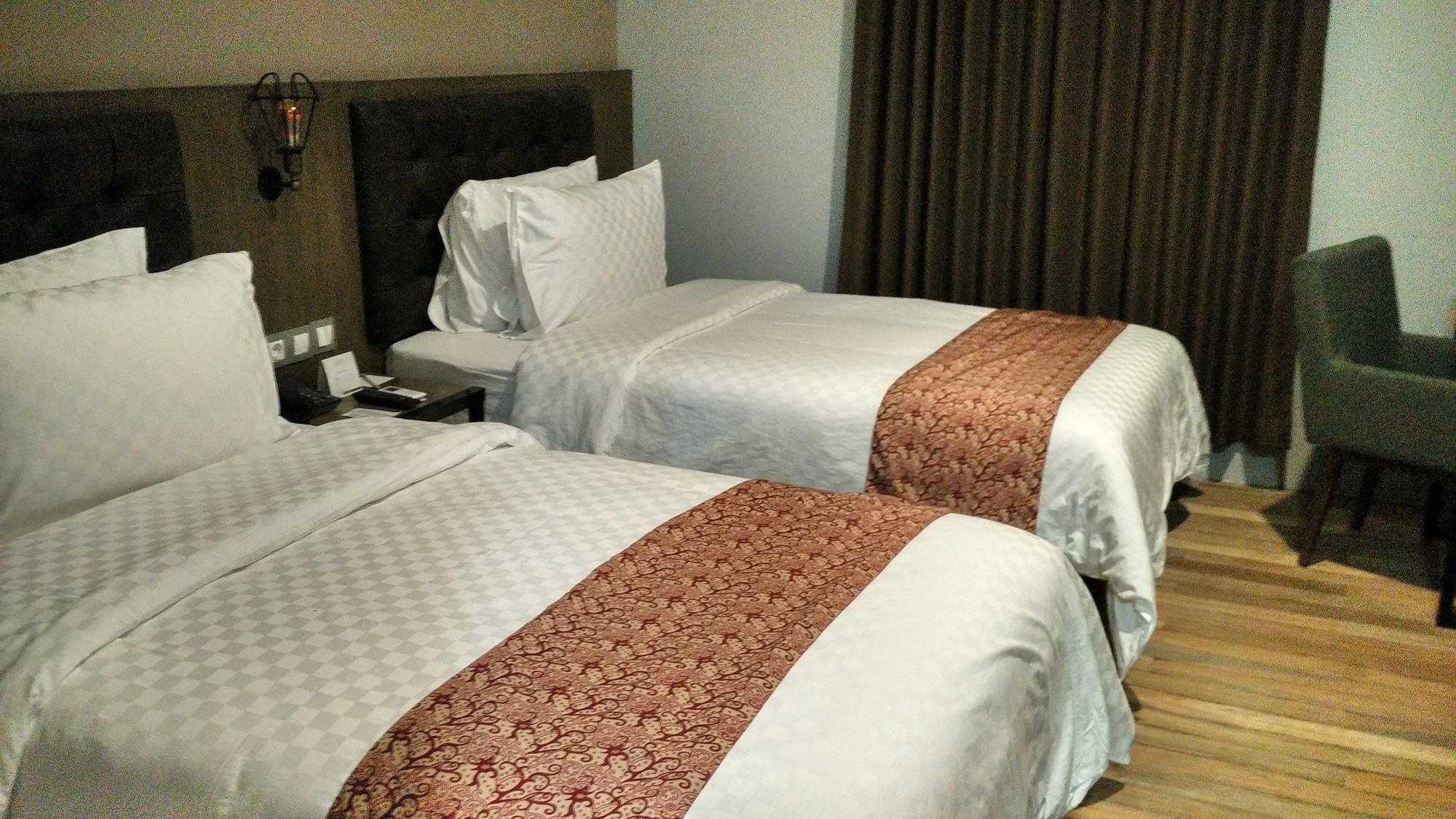 יוגיאקרטה Grand Kangen Hotel Urip Sumoharjo מראה חיצוני תמונה