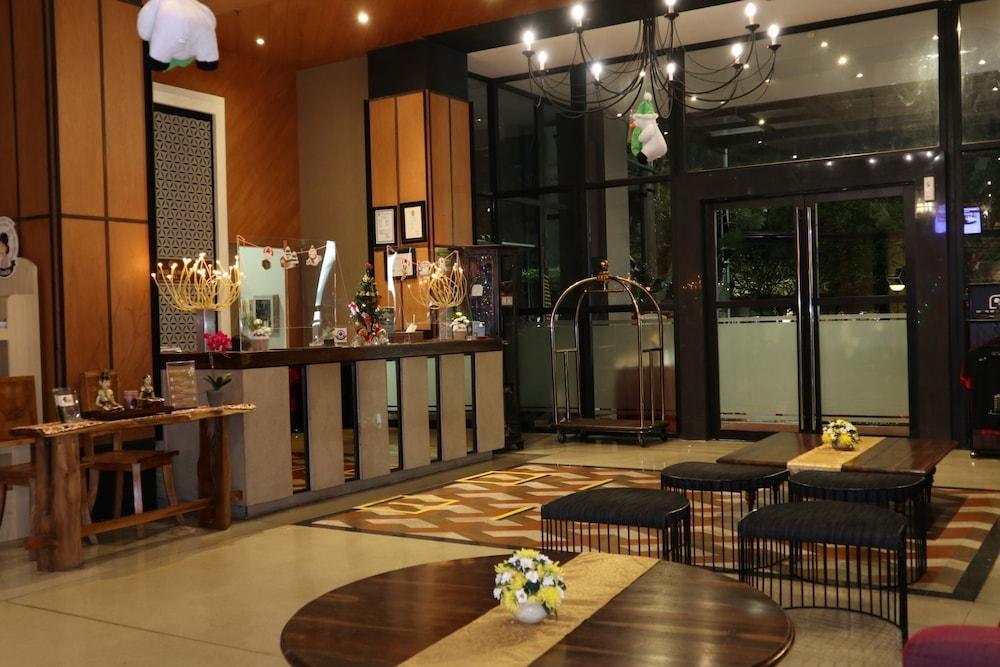 יוגיאקרטה Grand Kangen Hotel Urip Sumoharjo מראה חיצוני תמונה