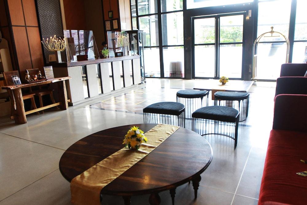 יוגיאקרטה Grand Kangen Hotel Urip Sumoharjo מראה חיצוני תמונה
