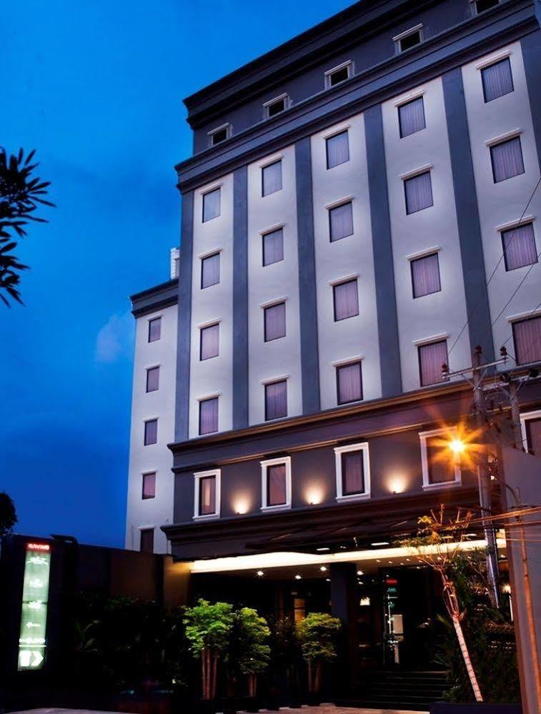 יוגיאקרטה Grand Kangen Hotel Urip Sumoharjo מראה חיצוני תמונה