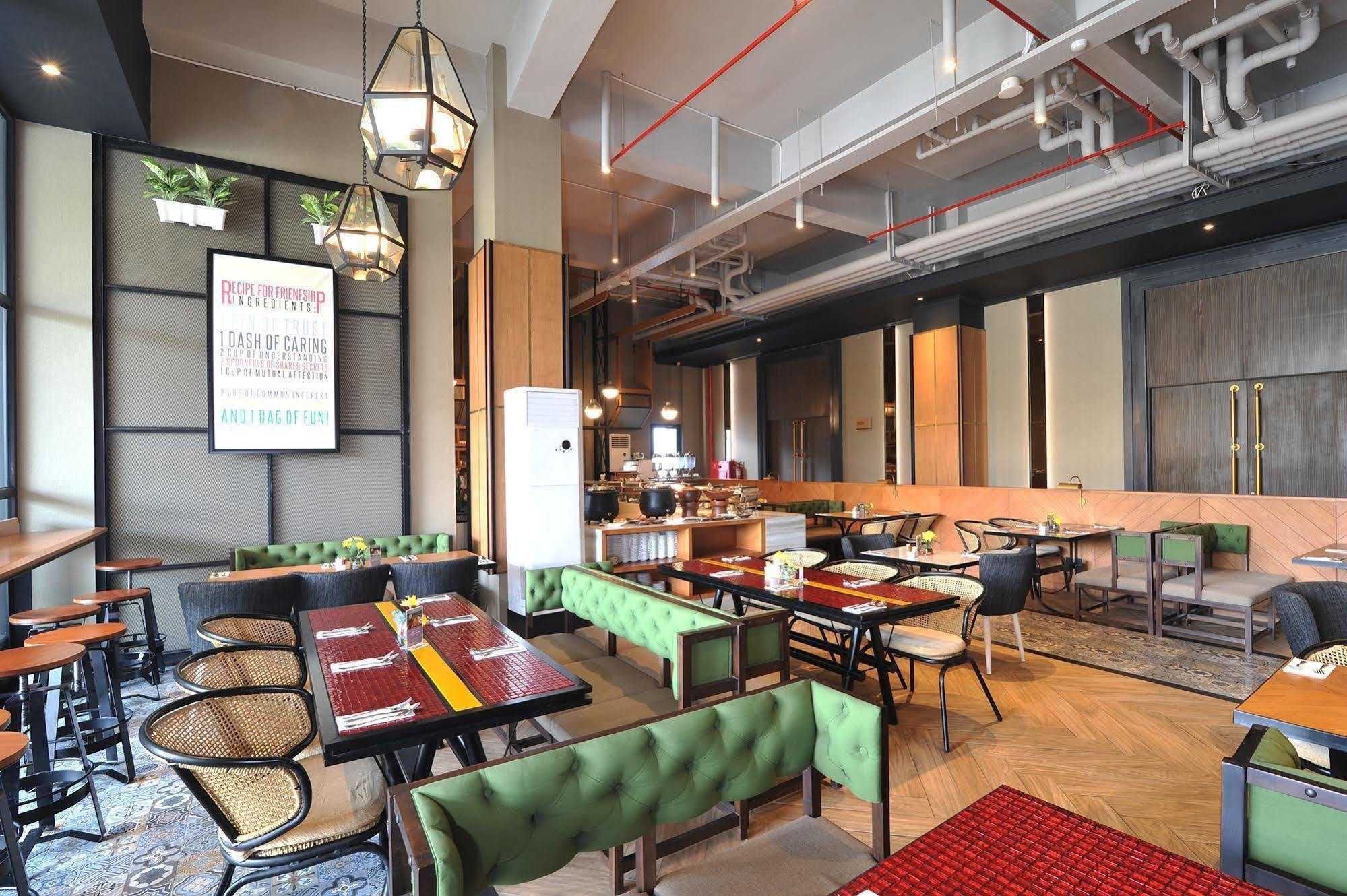 יוגיאקרטה Grand Kangen Hotel Urip Sumoharjo מראה חיצוני תמונה
